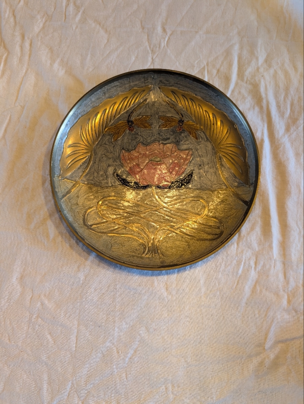 2/50$ Vintage Brass Wall Plate With Pink Lotus